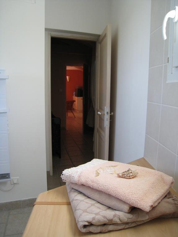 Le Clos Olives Comps  Chambre photo